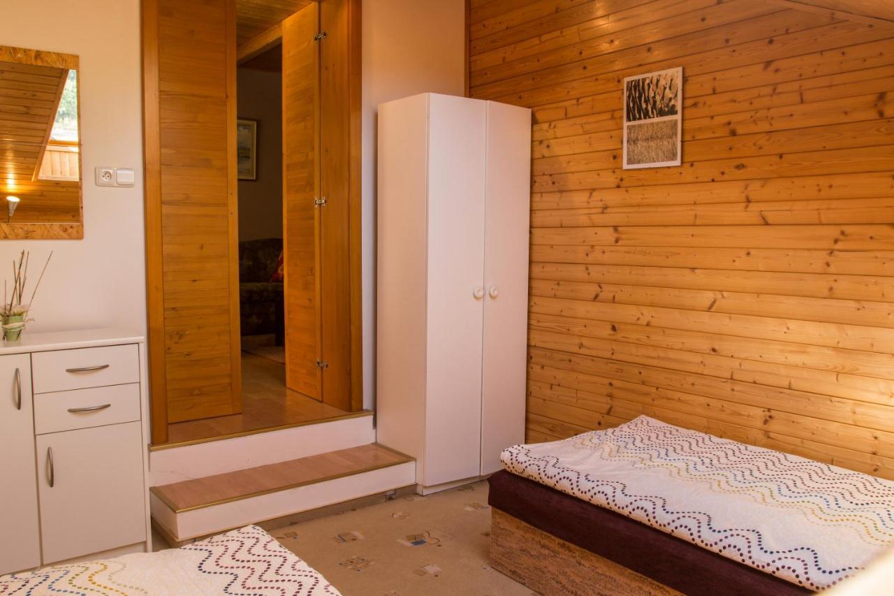 Apartmány Pod Lesem Rodvínov Esterno foto